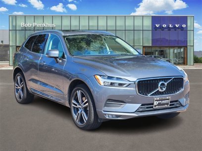Used 2021 Volvo XC60 T5 Momentum w/ Protection Package Premier
