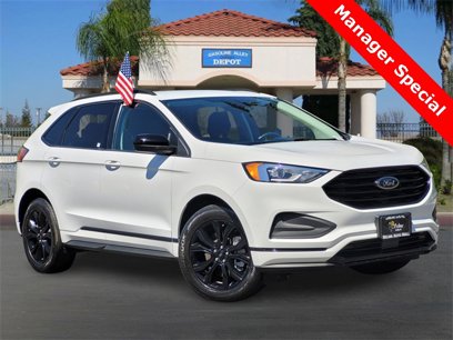Used 2022 Ford Edge SE w/ Black Appearance Package