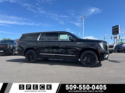 New 2025 GMC Yukon XL Denali w/ Sun & Power Step Package