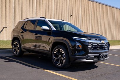 New 2025 Chevrolet Equinox LT w/ Convenience Package II