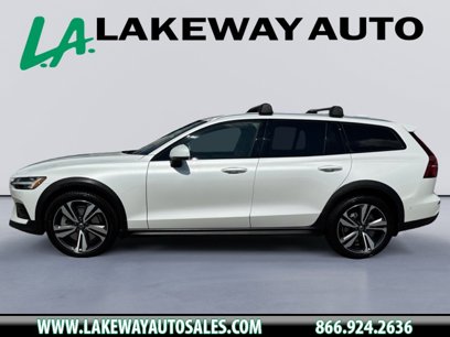 Used 2023 Volvo V60 B5 Cross Country Plus w/ Climate Package