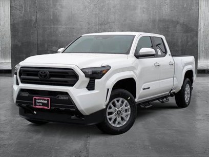New 2025 Toyota Tacoma SR5