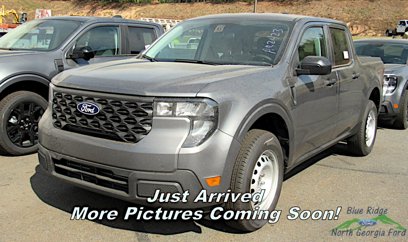 New 2025 Ford Maverick XL