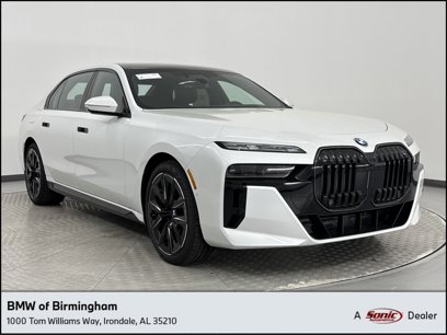 New 2025 BMW 760i xDrive w/ Executive Package