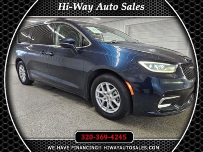 Used 2022 Chrysler Pacifica Touring-L