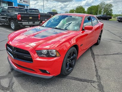 Used 2014 Dodge Charger R/T w/ Blacktop Package