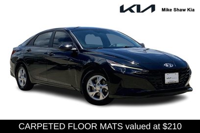 Used 2023 Hyundai Elantra SE