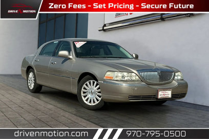 Used 2003 Lincoln Town Car Signature