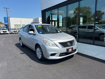 Used 2014 Nissan Versa SV