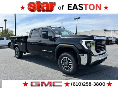 New 2025 GMC Sierra 3500 Pro w/ Convenience Package