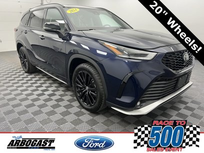 Used 2024 Toyota Highlander XSE