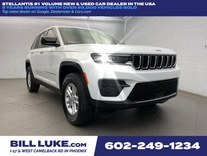 New 2025 Jeep Grand Cherokee Laredo w/ Trailer Tow Package