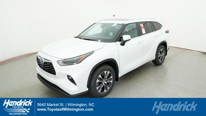New 2025 Toyota Highlander XLE