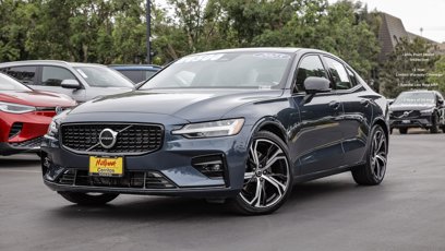Used 2025 Volvo S60 B5 Core