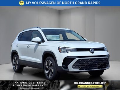 New 2025 Volkswagen Taos SE