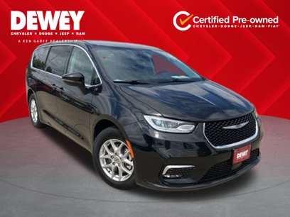Used 2023 Chrysler Pacifica Touring-L