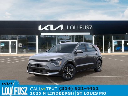 New 2025 Kia Niro SX