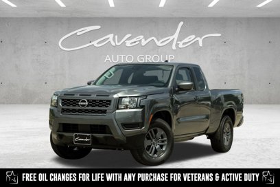 New 2025 Nissan Frontier SV