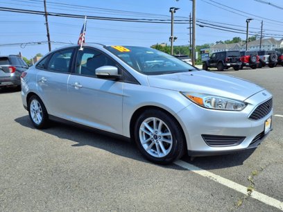 Used 2016 Ford Focus SE w/ Reverse Sensing Package
