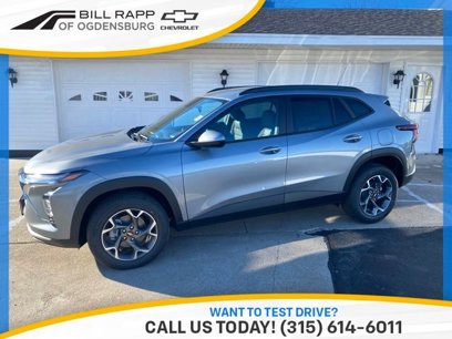 New 2025 Chevrolet Trax LT w/ Driver Confidence Package