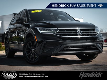 Used 2024 Volkswagen Tiguan SE w/ Panoramic Sunroof Package