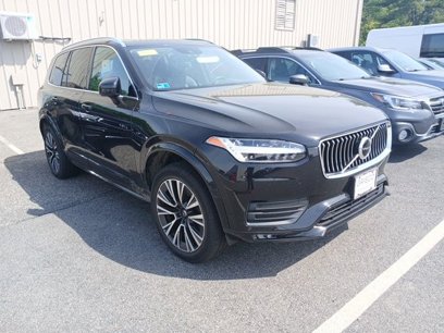 Used 2020 Volvo XC90 T5 Momentum w/ Protection Package Premier