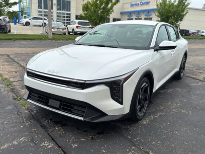New 2025 Kia K4 EX