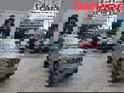 Used 2021 Jeep Grand Cherokee Laredo X