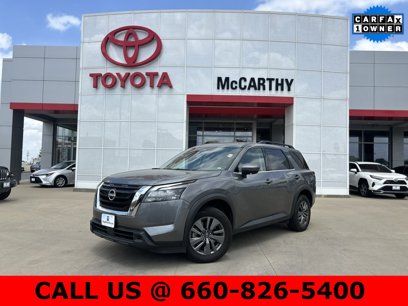 Used 2024 Nissan Pathfinder SV