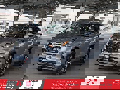 Certified 2022 Toyota Highlander XLE
