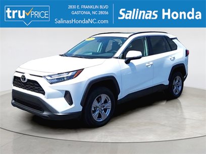 Used 2022 Toyota RAV4 XLE w/ Convenience Package