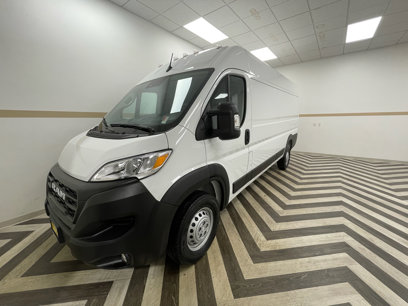 New 2025 RAM ProMaster 3500 w/ Convenience Group