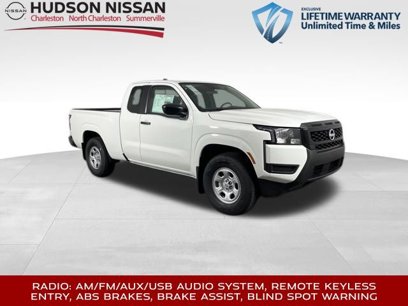 New 2025 Nissan Frontier S