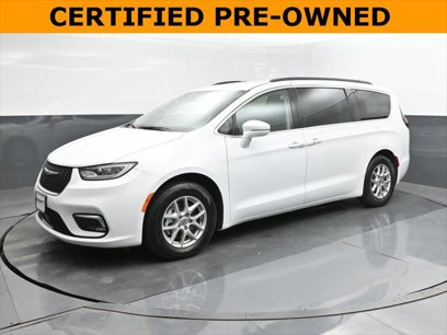 Used 2022 Chrysler Pacifica Touring-L