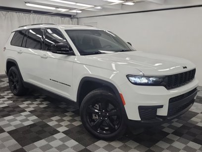 Used 2023 Jeep Grand Cherokee L Laredo