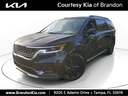 Certified 2023 Kia Carnival SX
