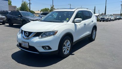 Used 2015 Nissan Rogue SV w/ SV Moonroof Package