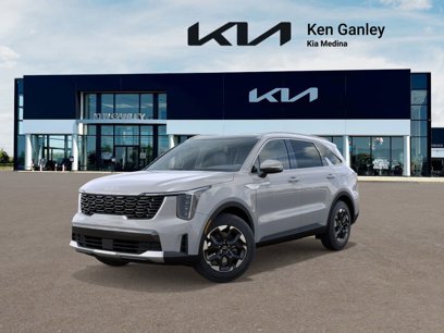 New 2025 Kia Sorento S