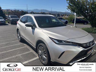 Used 2022 Toyota Venza XLE