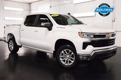 New 2025 Chevrolet Silverado 1500 LT