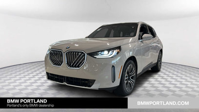 New 2025 BMW X3 xDrive30i w/ Premium Package