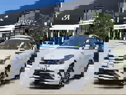 Certified 2024 Kia Forte LXS