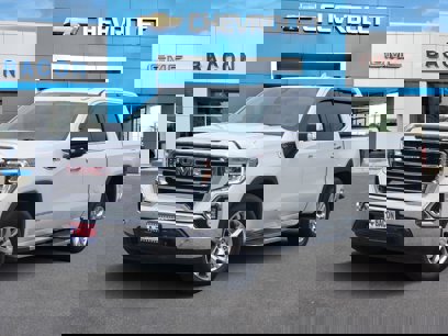Used 2021 GMC Sierra 1500 SLT w/ SLT Premium Plus Package