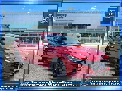 Used 2022 Hyundai Elantra SEL w/ Convenience Package