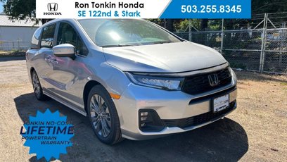 New 2025 Honda Odyssey Touring