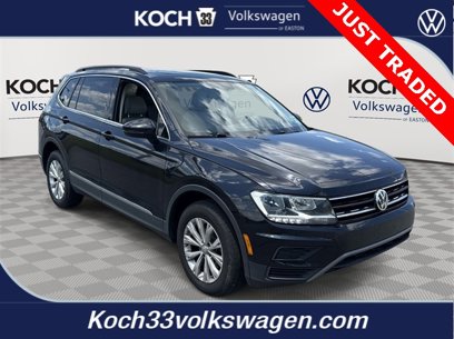 Used 2018 Volkswagen Tiguan SE w/ Panoramic Sunroof Package