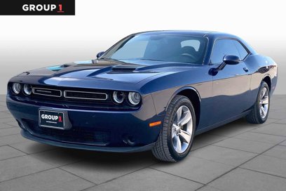 Used 2016 Dodge Challenger SXT