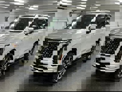 New 2025 Cadillac Escalade Premium Luxury w/ Touring Package