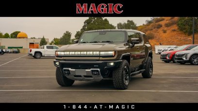 Used 2025 GMC Hummer EV 2X w/ Extreme Off-Road Package
