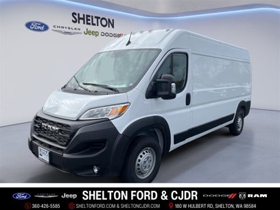 New 2025 RAM ProMaster 2500 w/ Convenience Group